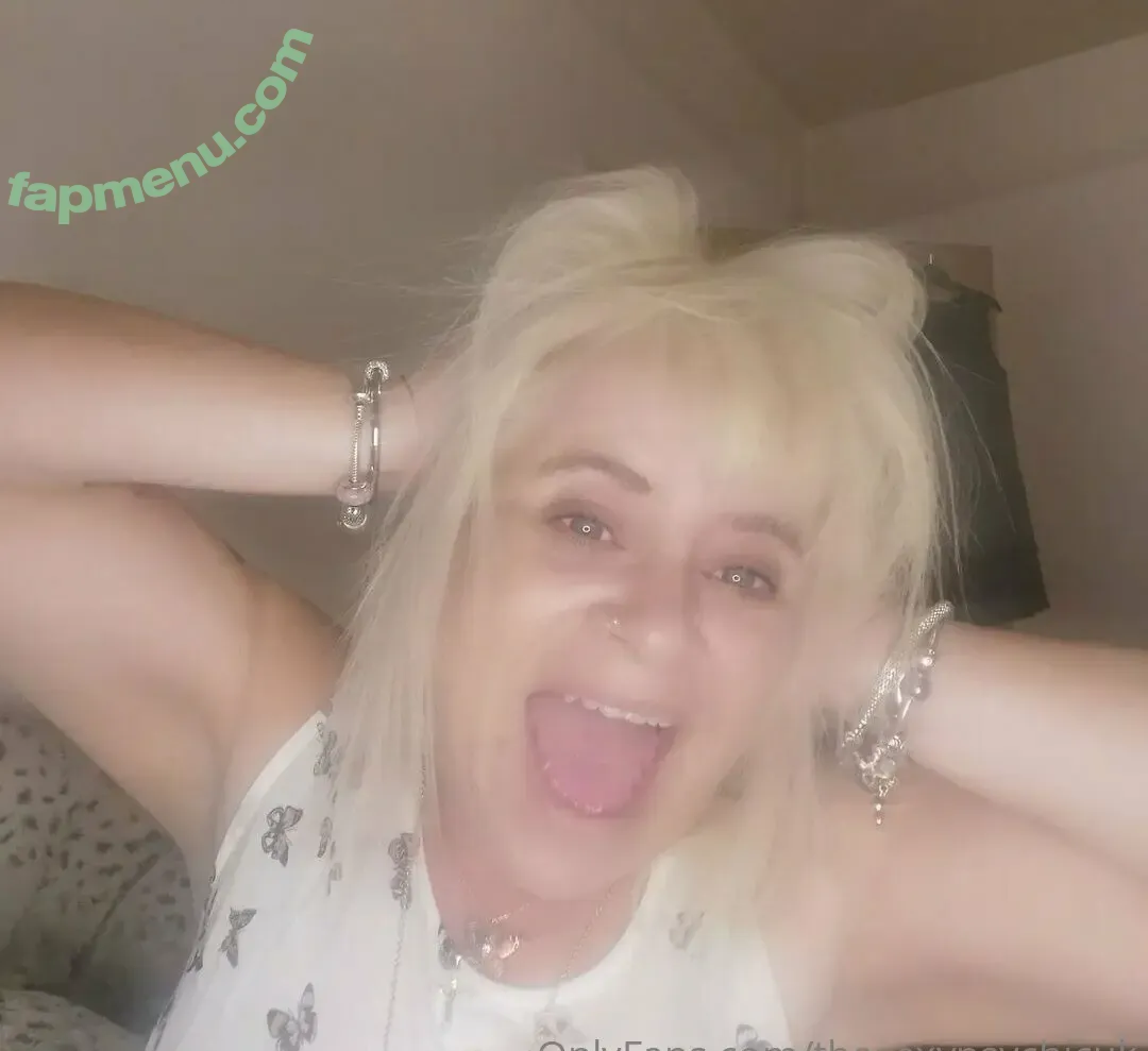 mrsgrannypants nude photo #0013 (mrs.barebackpackers)