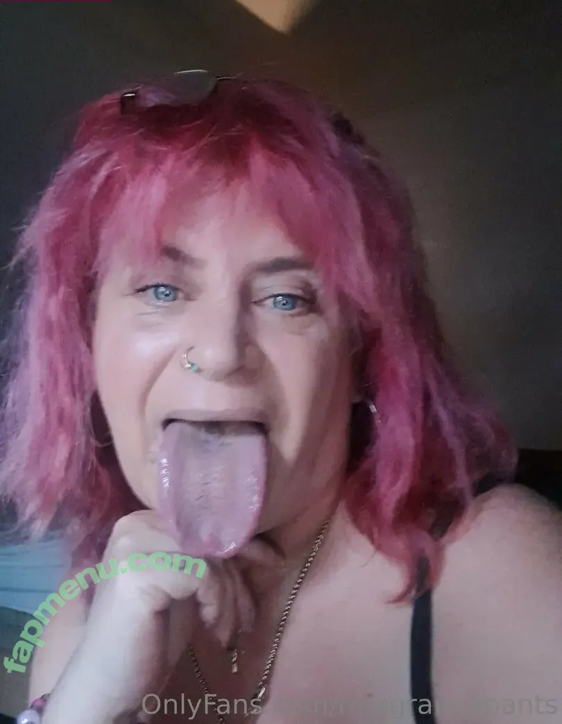 mrsgrannypants nude photo #0022 (mrs.barebackpackers)