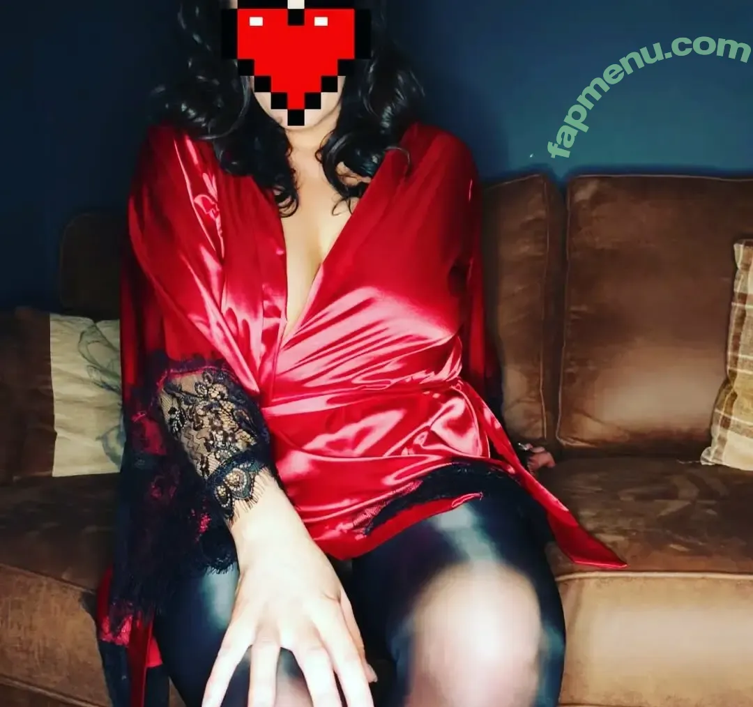 mrshnylons nude photo #0041 (mrshnylons)