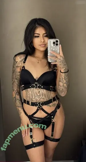  nude photo #0003