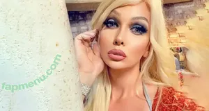  nude photo #0007