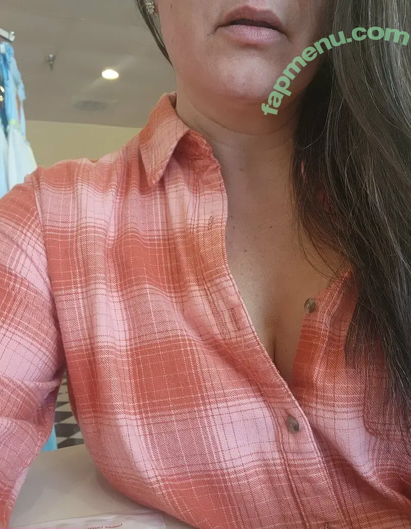 mrsmeatie33 nude photo #0002 (mrsmeatie33)