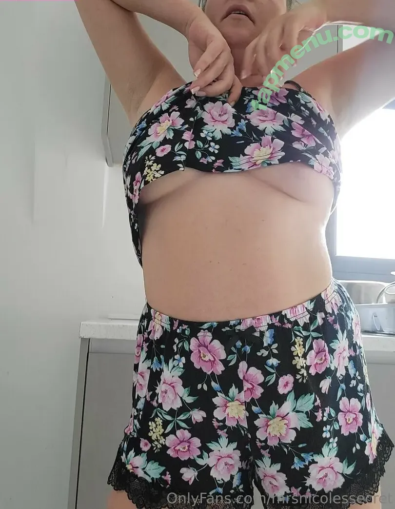 mrsnicolessecret nude photo #0005 (mrsnicolessecret)