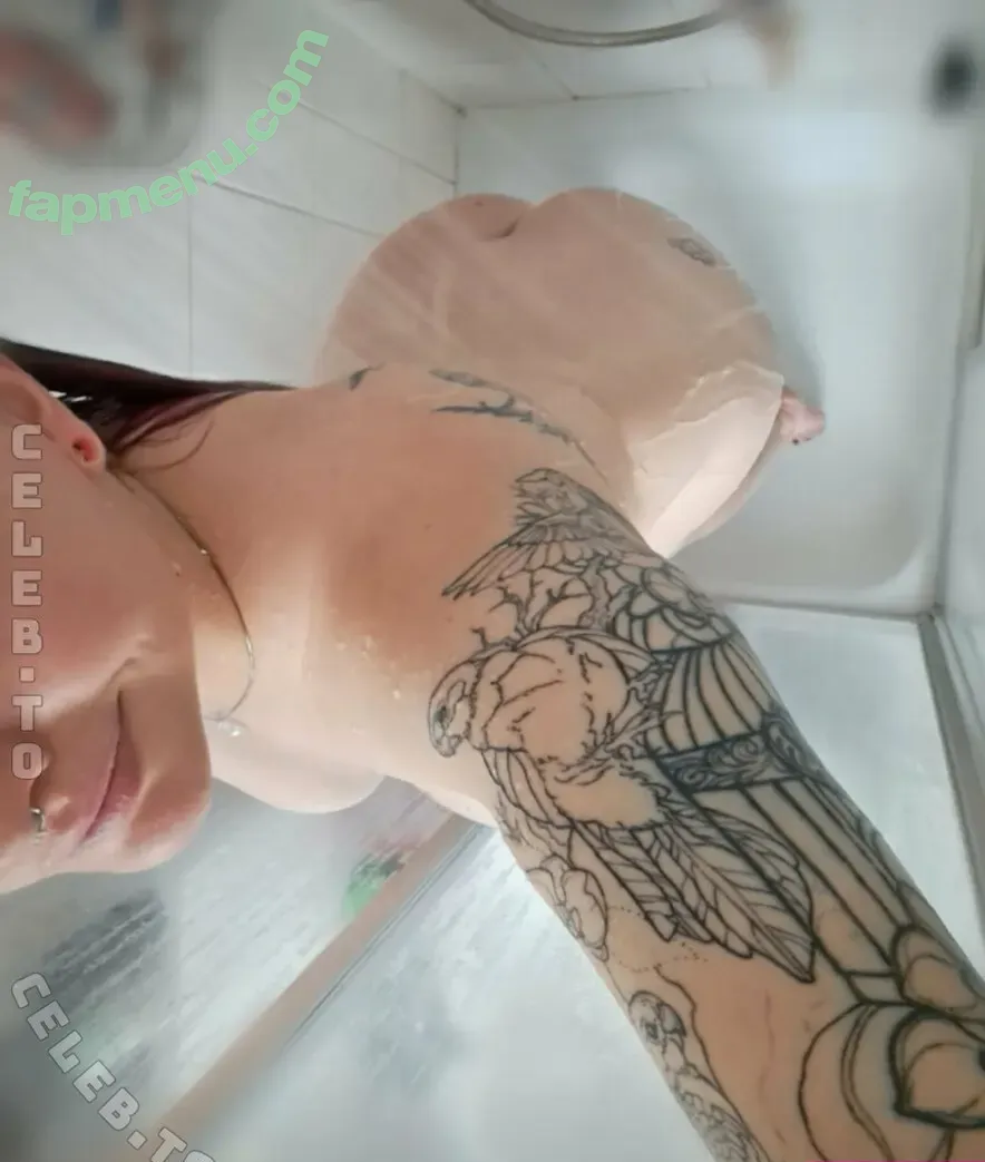 MrsPinky93 nude photo #0030 (mrs_pinky_93)