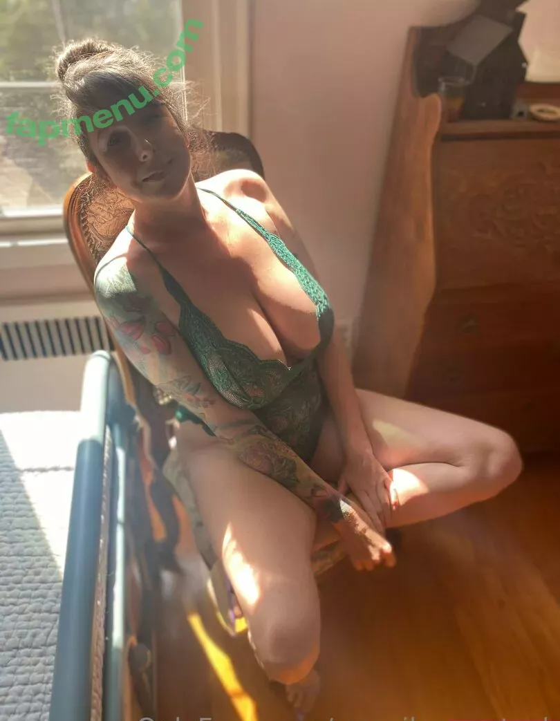 mrspjhaverstock nude photo #0098 (mrshaverstock)