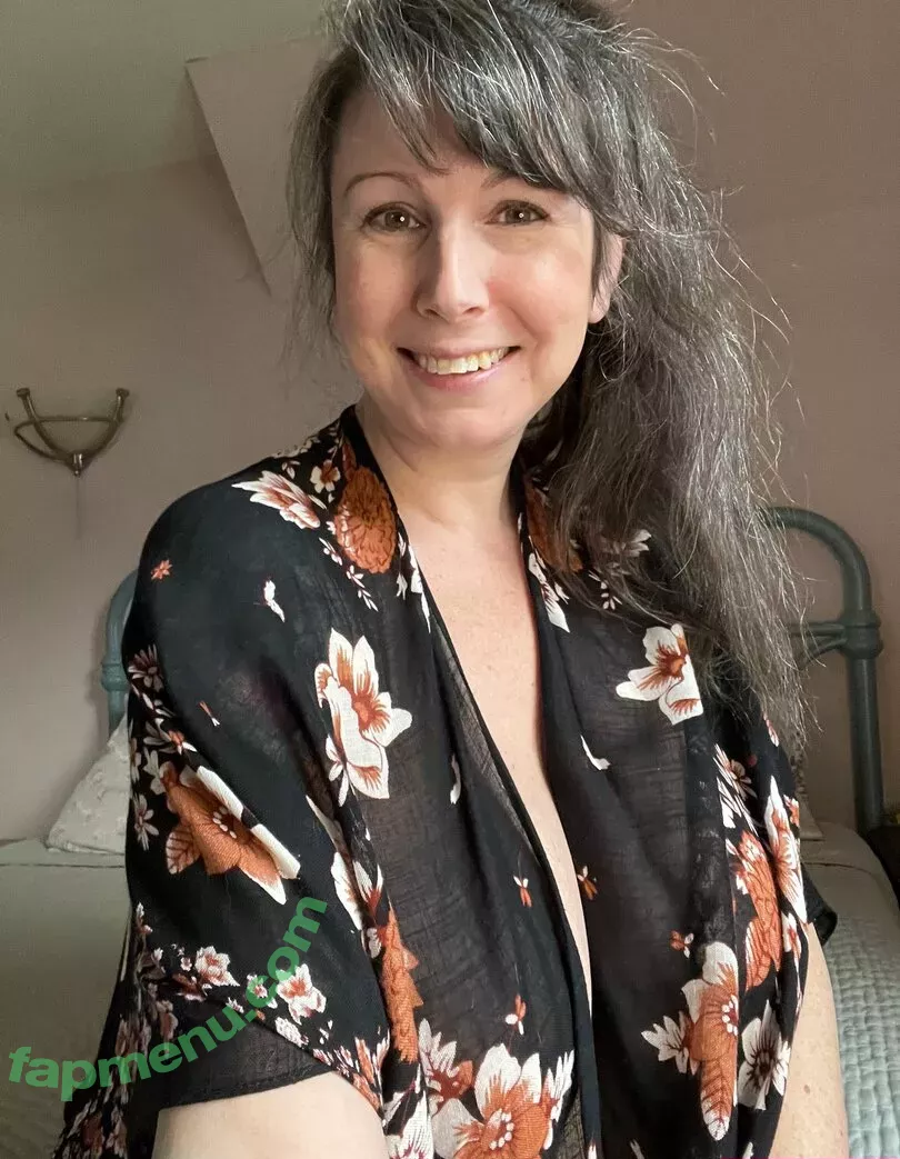 mrspjhaverstock nude photo #0198 (mrshaverstock)