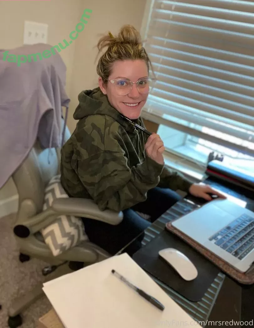 mrsredwood nude photo #0130 (Heidi Redwood / the.real.mrs.redwood)