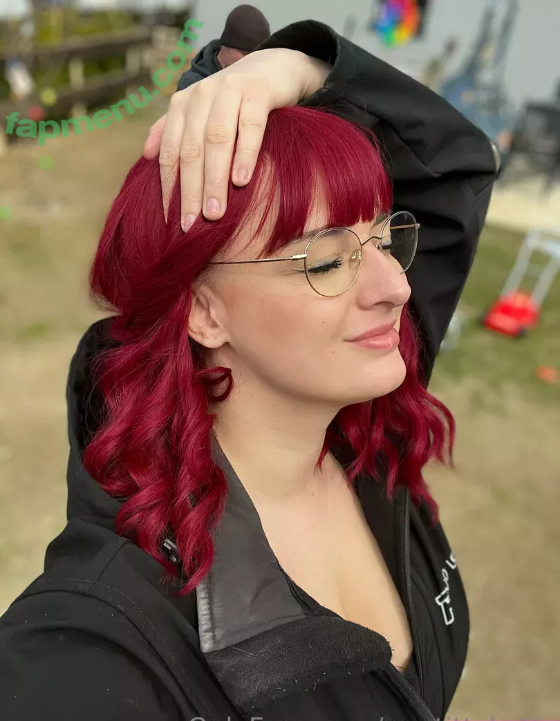 mrstittykatty nude photo #0033 (mrstittykatty)