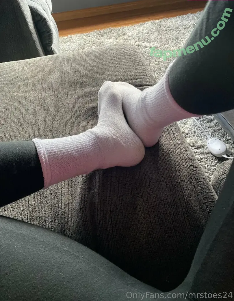 mrstoes24 nude photo #0111 (mrstats94)