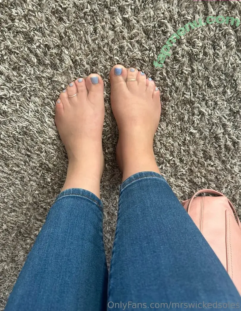 mrswickedsoles nude photo #0141 (wicked_littlesoles)