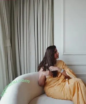 Mrunal Thakur / mrunalthakur nude photo #0080