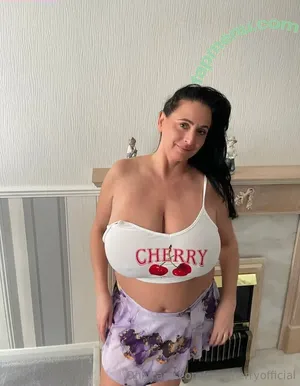 ms.cherryofficial / mscherryofficialx nude photo #0097
