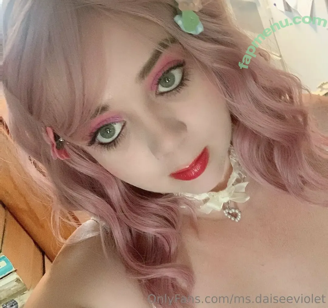 ms.daiseeviolet nude photo #0005 (ms.daiseeviolet)