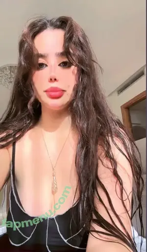  nude photo #0004