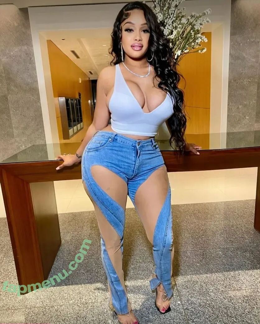 ms_fernandes25 nude photo #0067 (ms_fernandes25)