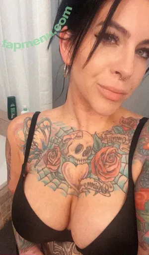 ms.homealone nude
