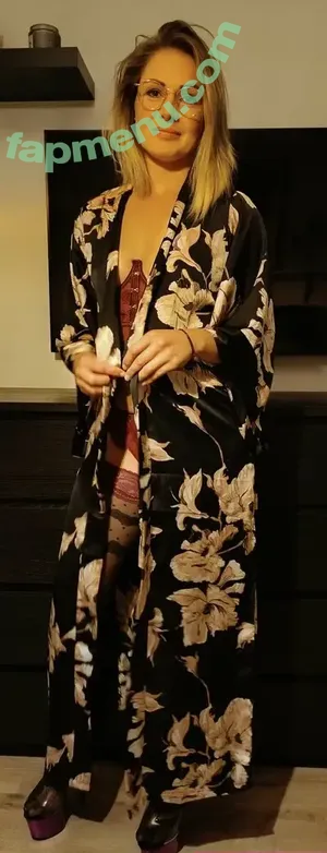  nude photo #0005