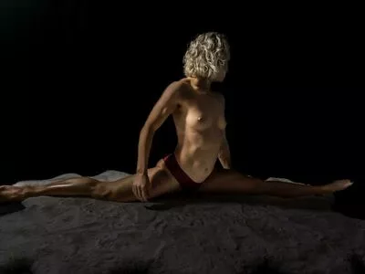 Ms. Murray / bbmurray / bbmurray8830 nude photo #0013