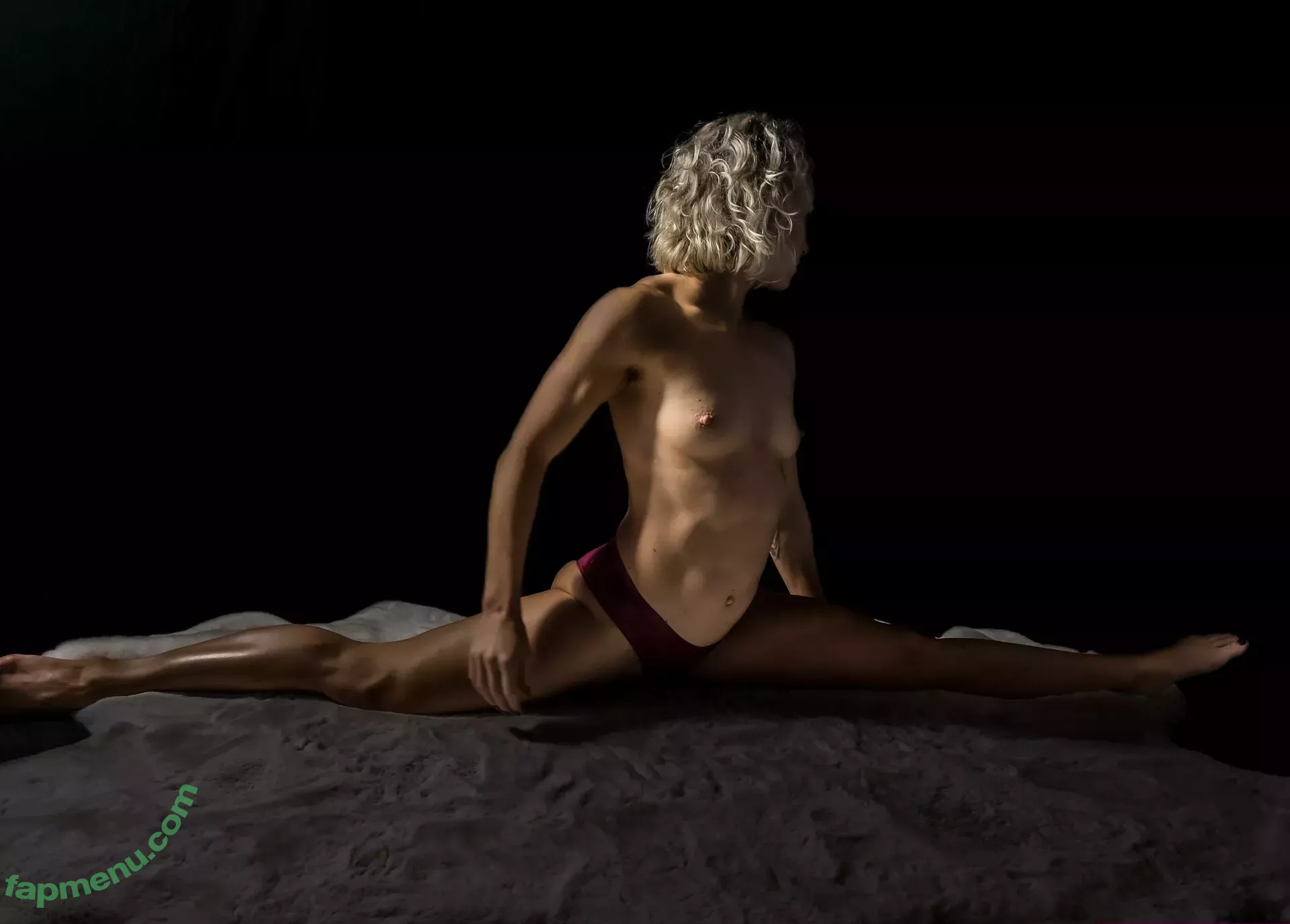 Ms. Murray nude photo #0013 (bbmurray / bbmurray8830)