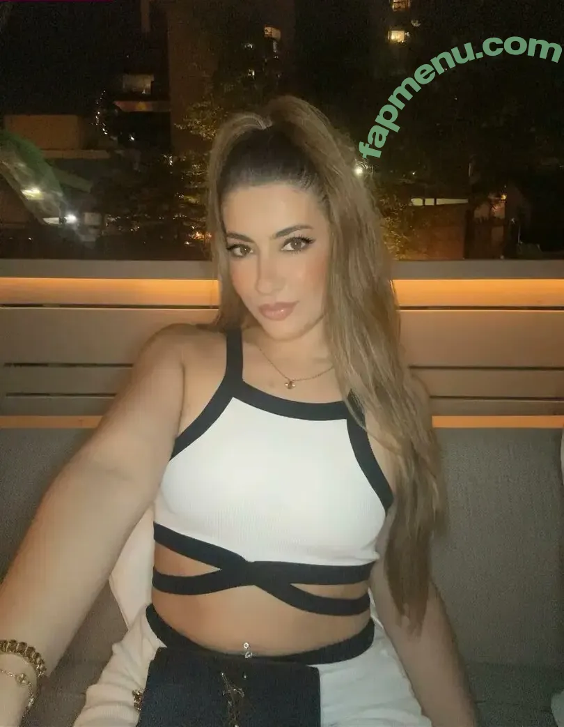 Ms. Ramz nude photo #0006 (Mrs. Ramz / Ramaraamzz / rama_dabb)