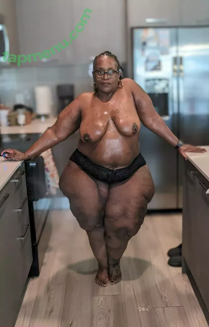 ms.thickerthan nude photo #0002 (ms.thickerthan)