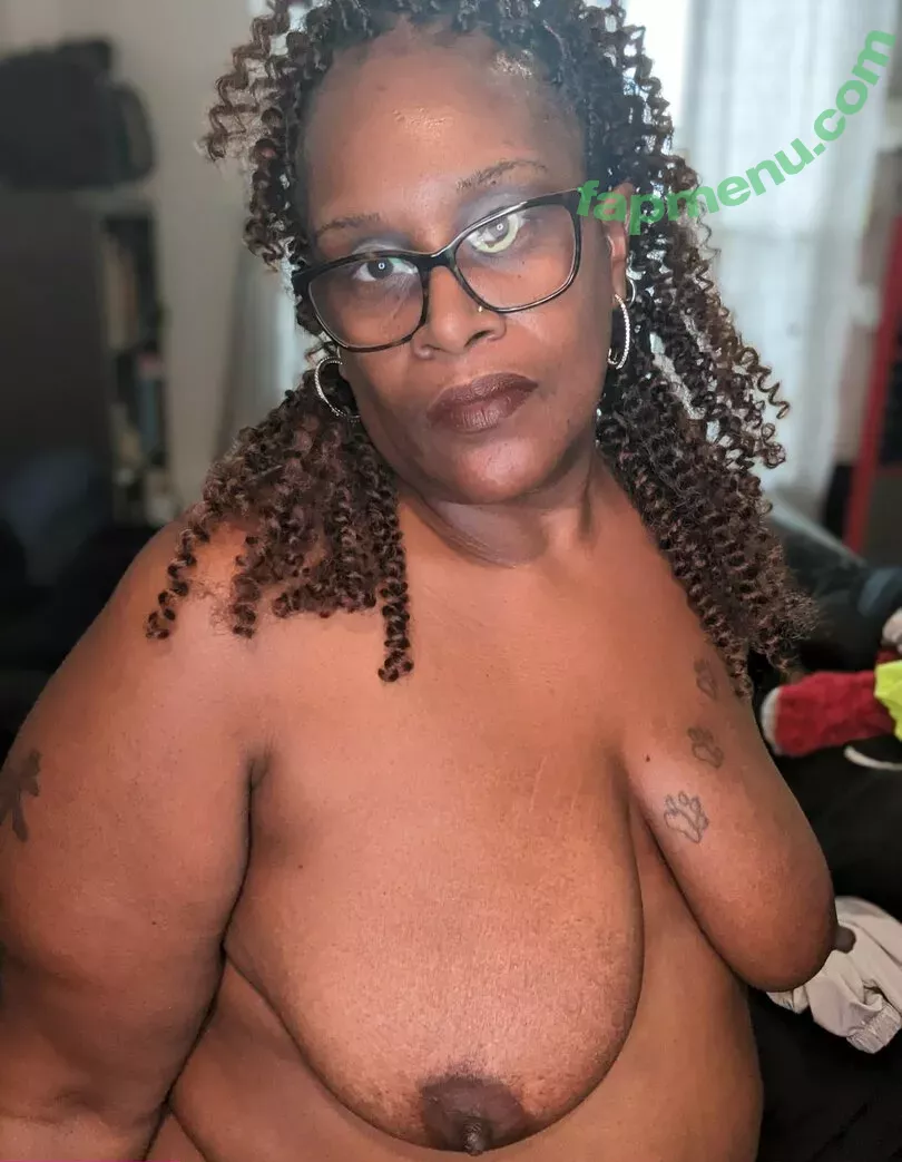 ms.thickerthan nude photo #0015 (ms.thickerthan)