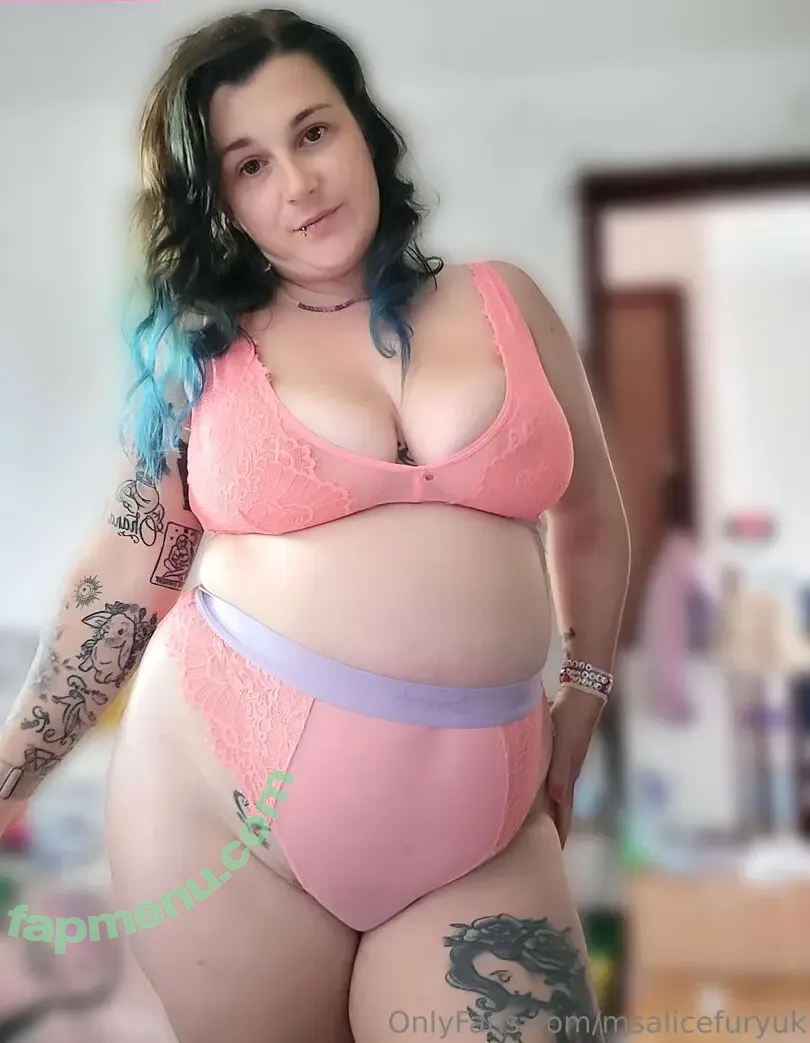 msalicefuryuk nude photo #0020 (msalicefuryuk)