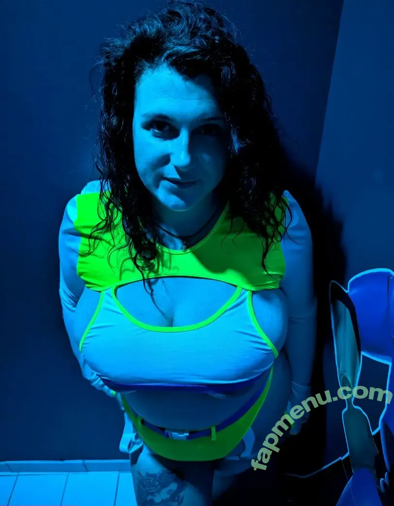 msalicefuryuk nude photo #0099 (msalicefuryuk)