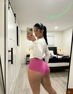 msaliyaaahh / aaliyahasmaraa / aaliyahivory / msaliyahasmara nude photo #0031