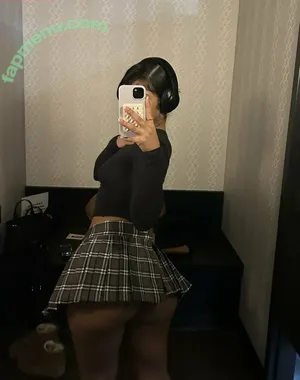 msaliyaaahh / aaliyahasmaraa / aaliyahivory / msaliyahasmara nude photo #0038