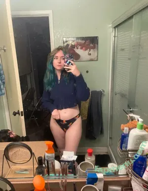 msc_adventures / mms_cosplayadventures nude photo #0213