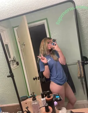 msc_adventures / mms_cosplayadventures nude photo #0257