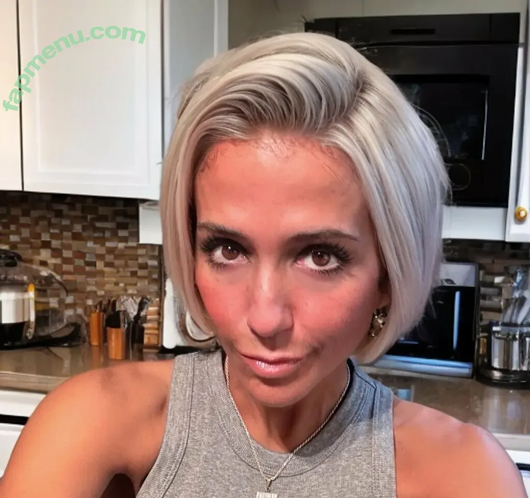 mserynclark nude photo #0049 (mserynclark)