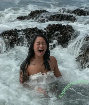 msfinesse00 / Ill-Gift-6706 / abbiefloresss nude photo #0039