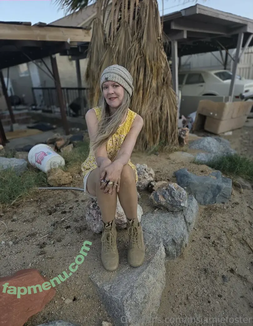 msjamiefoster nude photo #0002 (msjamiefoster)
