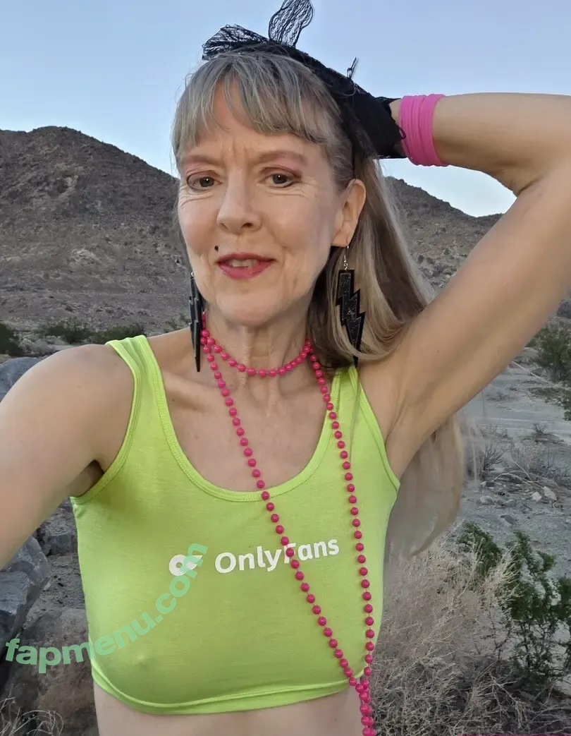 msjamiefoster nude photo #0053 (msjamiefoster)