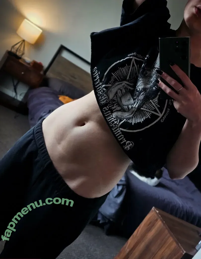 msjulirae nude photo #0047 (bowtolilith / msjuliraevip)