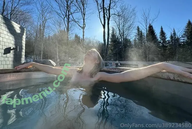 MsLilysGarden nude photo #0021 (lilysgardengame)