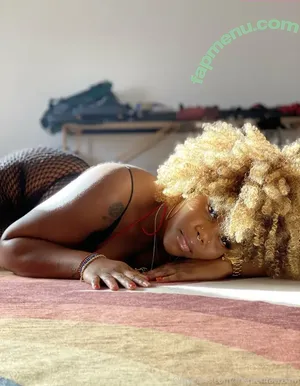 msniemacream / missniemacreamm nude photo #0001