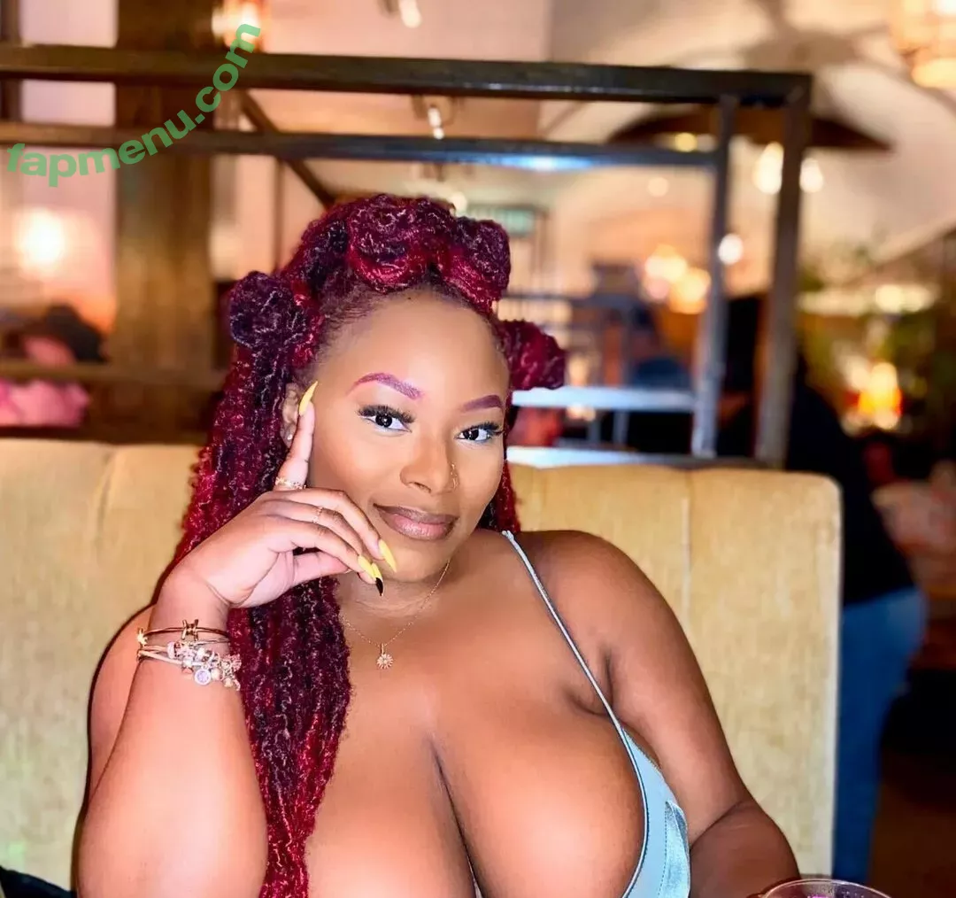 msolurin nude photo #0016 (Olayemi Olurin / mollina_rae)