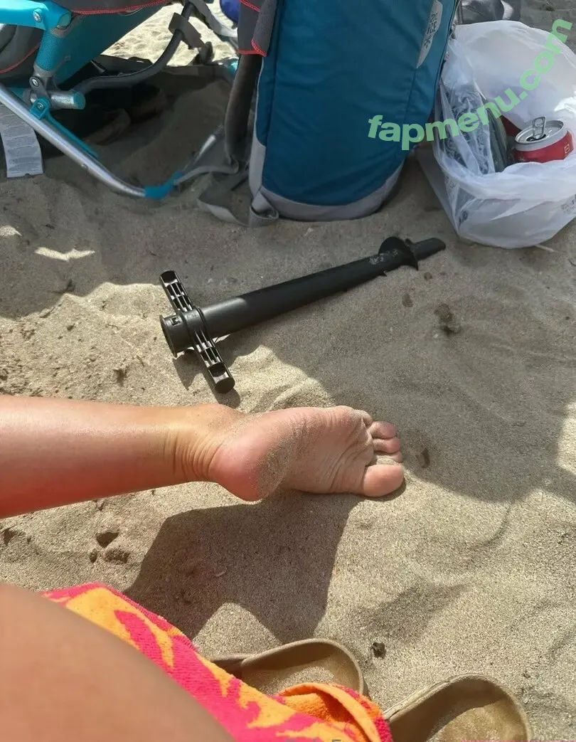 mssweetfeet nude photo #0043 (mssweetfeet)