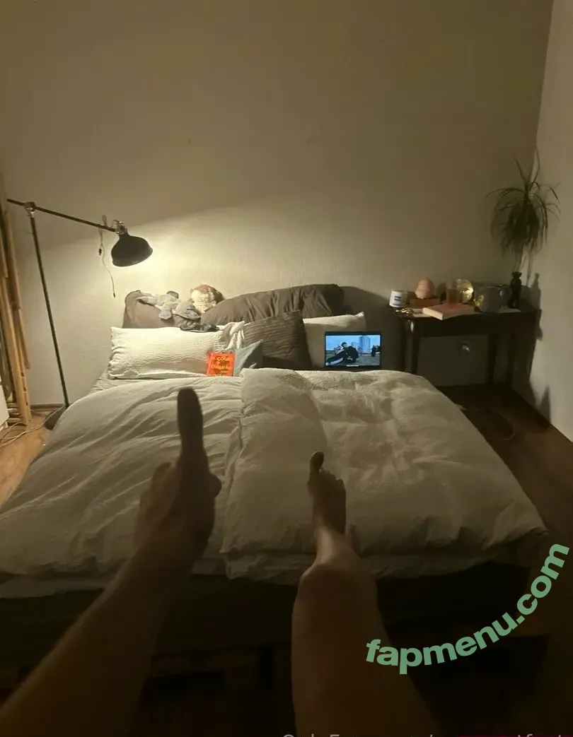 mssweetfeet nude photo #0060 (mssweetfeet)