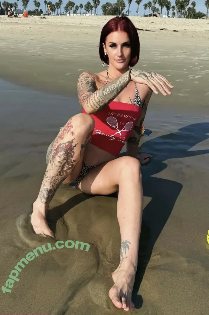 MsTattedbuckets nude photo #0031 (theemisstommielee)