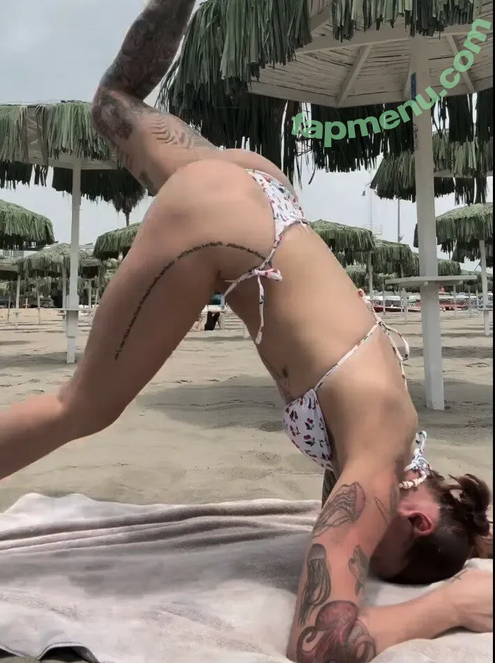 MsTattedbuckets nude photo #0039 (theemisstommielee)