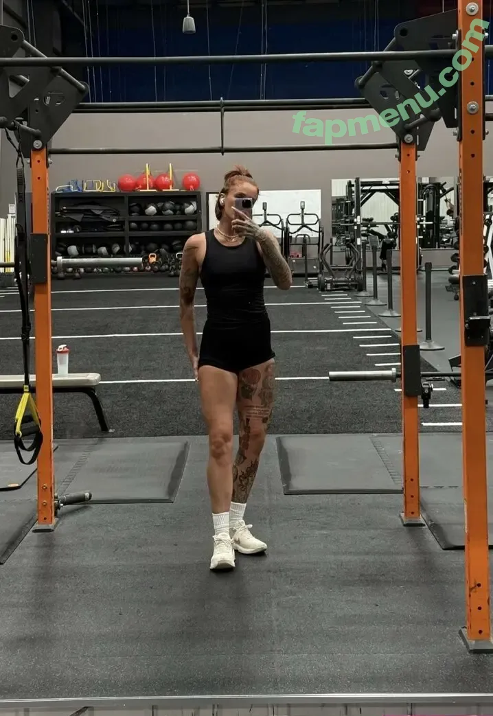 MsTattedbuckets nude photo #0046 (theemisstommielee)