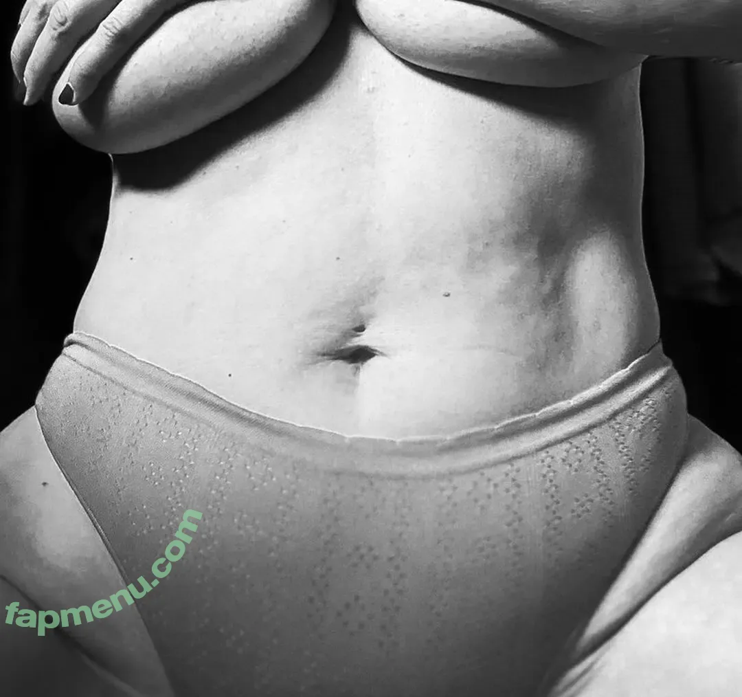 mstrssts_VIP nude photo #0007 (mstrss.ts)