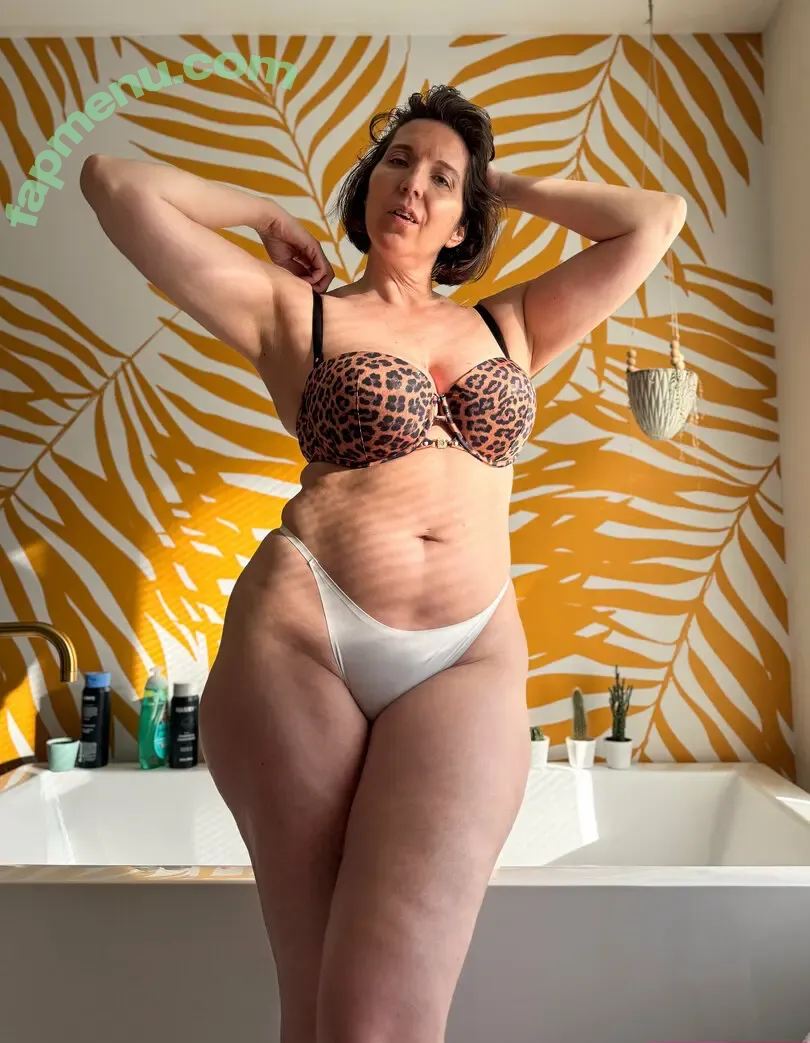 mstrssts_VIP nude photo #0238 (mstrss.ts)