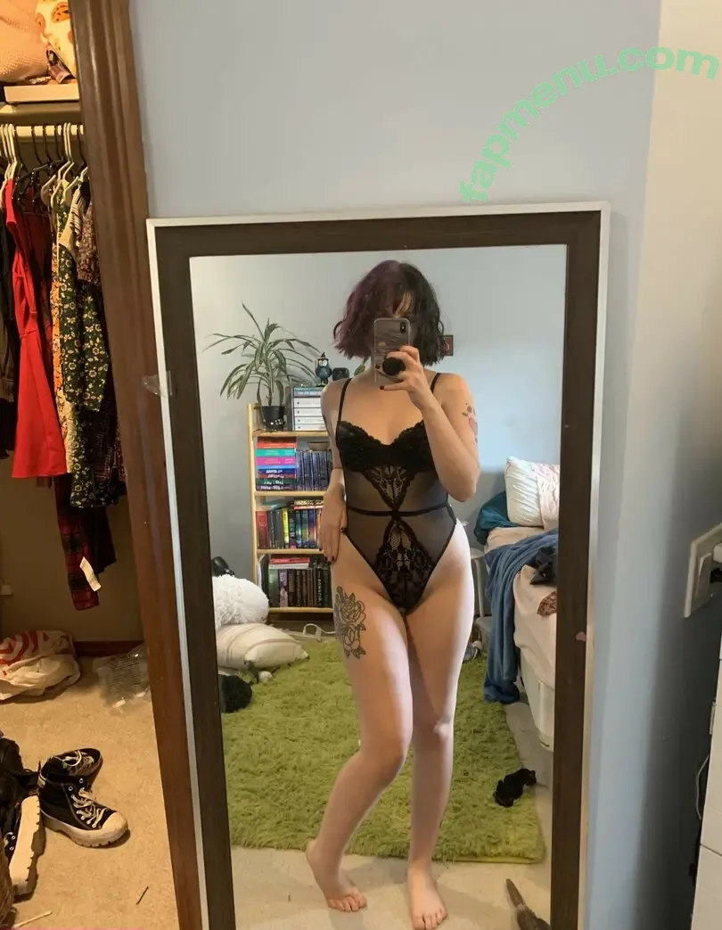 Msvioletvixxen nude photo #0033 (Violet Vixxen / violetvixenofficial)