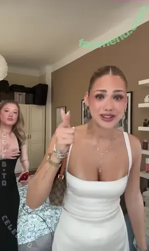 Mthlara nude photo #0384