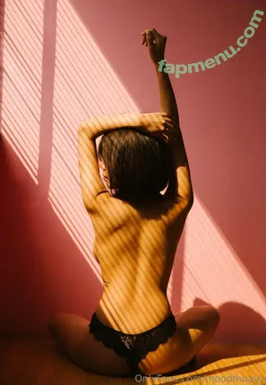 Muaythika / anyuser / muaynatthika nude photo #0040